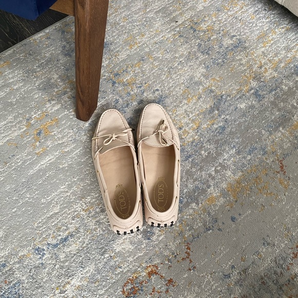 Tod’s Gommino Driving Shoes in Leather- size 40 - Picture 1 of 5